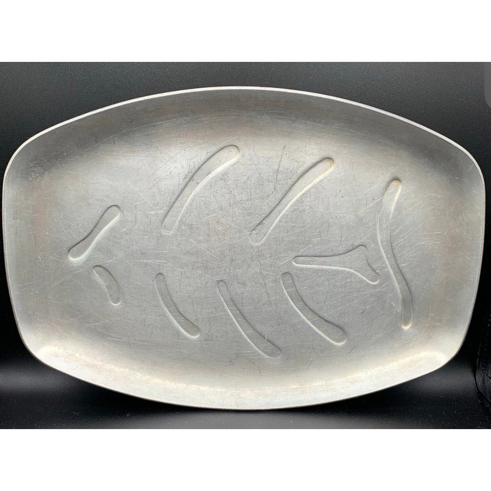Nordic Ware Steak Platter Holder Aluminum Plate With Embossed Fish Design